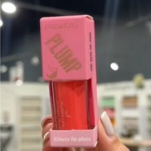 Rim & Coco Plump Glossy Lip Gloss - Bold Pink